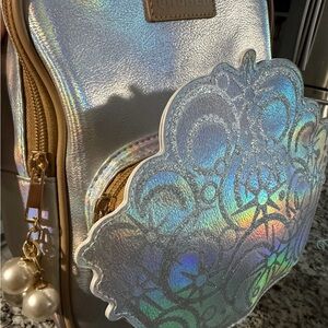 Holographic Shell Accent Women's Backpack - Iridescent Gold